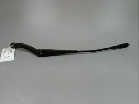 BRAS ESSUIE-GLACE AVANT GAUCHE OPEL CORSA IV Phase 2 (D) 2011-2015