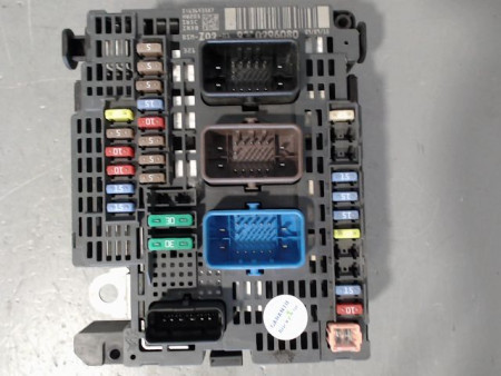 BOITE A FUSIBLES CITROEN C4 II Phase 1 (B71) 2010-2015