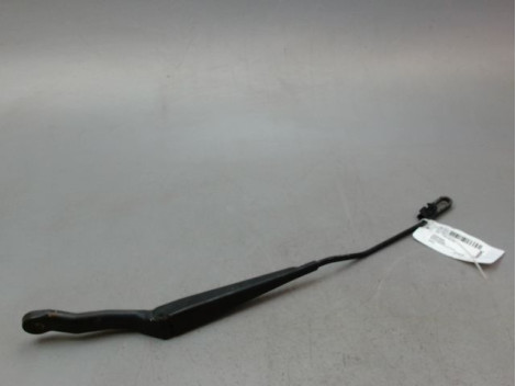 BRAS ESSUIE-GLACE AVANT GAUCHE PEUGEOT 206 + 2009-2013