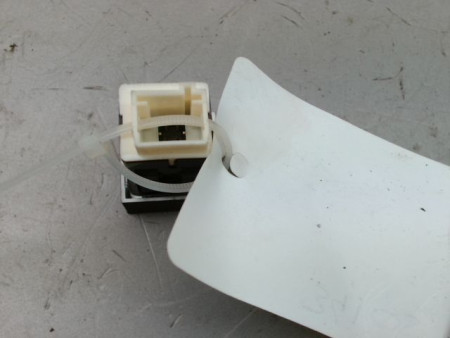 BOUTON DE WARNING CITROEN E-C4
