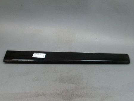 PROTECTION PORTE AVANT DROIT RENAULT TWINGO III 2014-...