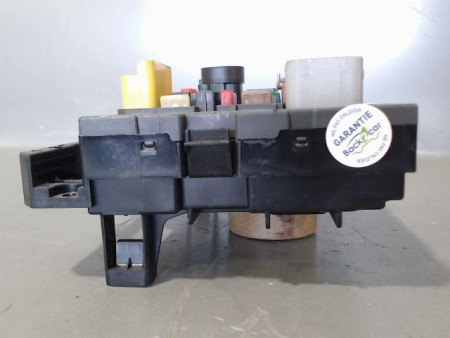 BOITE A FUSIBLES PEUGEOT 308 I Phase 1 2007-2011