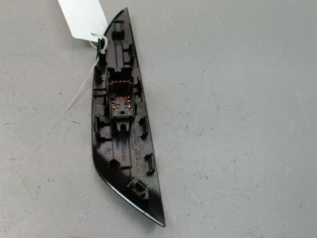 COMMANDE LEVE-GLACE PORTE ARG NISSAN LEAF 2011-...