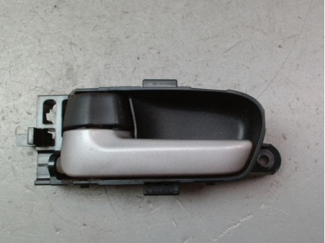 POIGNEE INTERIEURE PORTE AVANT GAUCHE SUZUKI GRAND VITARA