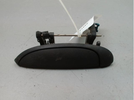 POIGNEE EXTERIEURE PORTE AVANT DROIT RENAULT CLIO II Phase 1 1998-2001