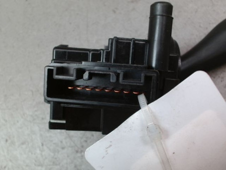 COMMANDE ESSUIE GLACE SUZUKI SWIFT