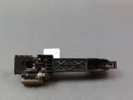 POIGNEE EXTERIEURE PORTE AVANT DROIT NISSAN NAVARA KING-CAB