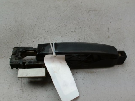 POIGNEE EXTERIEURE PORTE AVANT GAUCHE NISSAN NAVARA KING-CAB