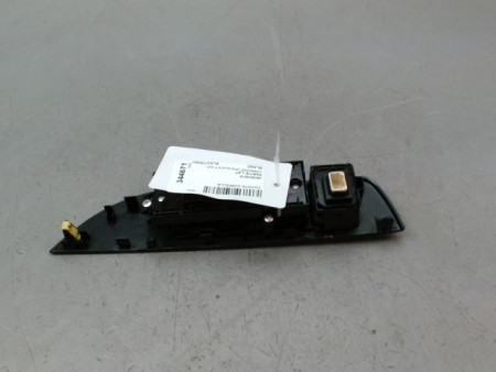 COMMANDE LEVE-GLACE PORTE AVG TOYOTA COROLLA