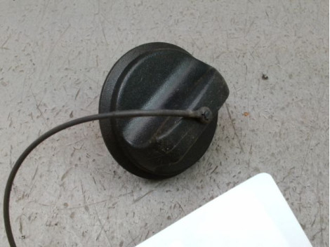 BOUCHON RESERVOIR A CARBURANT RENAULT CAPTUR Phase 1 2013-...