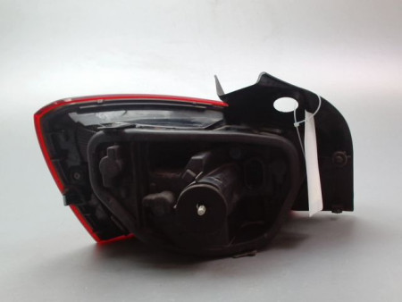 FEU ARRIERE DROIT SEAT IBIZA IV Phase 2 (6J) 2012-...