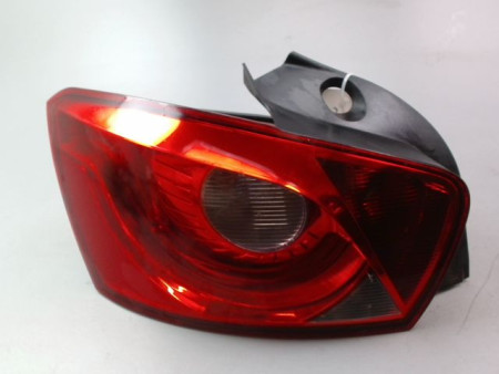 FEU ARRIERE GAUCHE  SEAT IBIZA IV Phase 2 (6J) 2012-...