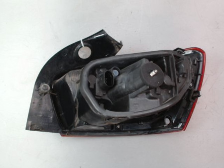 FEU ARRIERE GAUCHE  SEAT IBIZA IV Phase 2 (6J) 2012-...