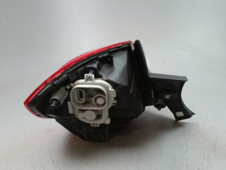 FEU ARRIERE DROIT ALFA ROMEO GUILIETTA 2010-