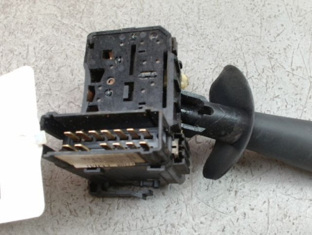 COMMANDE ESSUIE GLACE OPEL VIVARO C1 F2700 4P