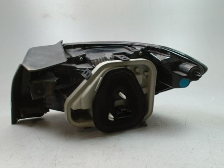 FEU ARRIERE GAUCHE  PEUGEOT 208