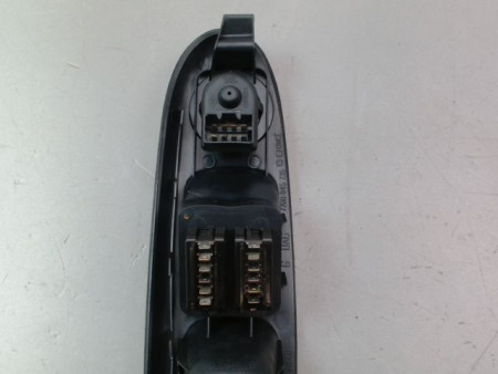 COMMANDE LEVE-GLACE PORTE AVG RENAULT CLIO II Phase 1 1998-2001