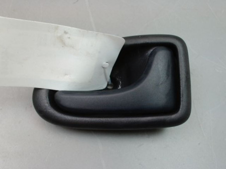 POIGNEE INTERIEURE PORTE AVANT DROIT RENAULT CLIO II Phase 1 1998-2001
