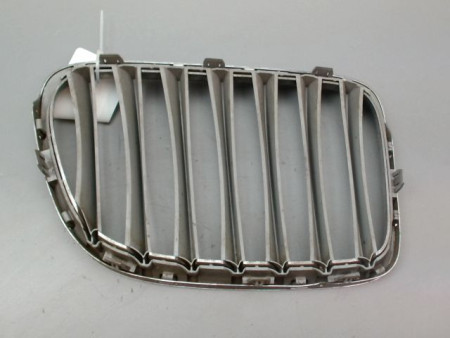 GRILLE CALANDRE GAUCHE BMW X1