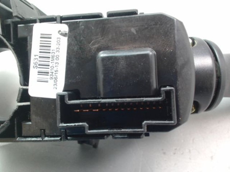 COMMANDE ECLAIRAGE KIA SPORTAGE