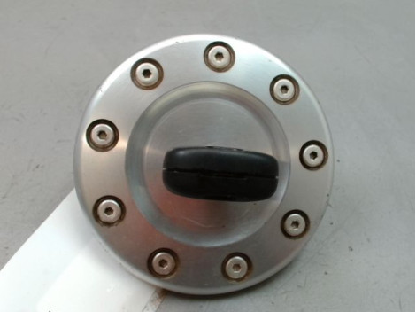 BOUCHON RESERVOIR A CARBURANT PEUGEOT 206 + 2009-2013