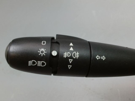 BLOC COMMODOS PEUGEOT 206 + 2009-2013