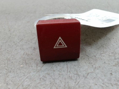 BOUTON DE WARNING PEUGEOT PARTNER FG II Phase 1 (B9) 2008-2012