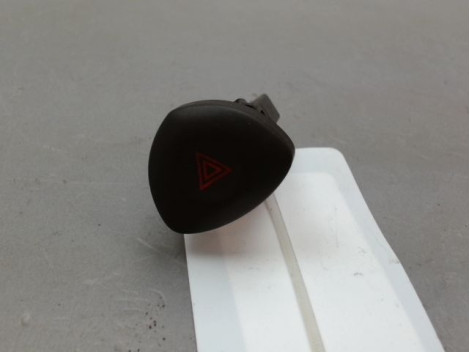 BOUTON DE WARNING RENAULT CLIO CAMPUS II Phase 2 2009-2012