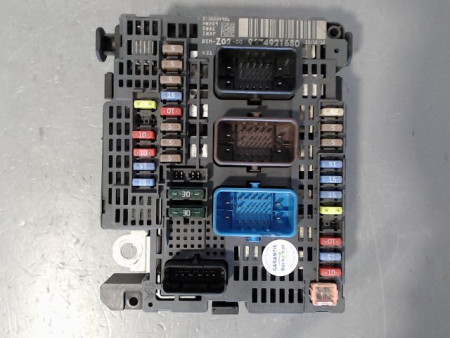 BOITE A FUSIBLES CITROEN C4 II Phase 1 (B71) 2010-2015