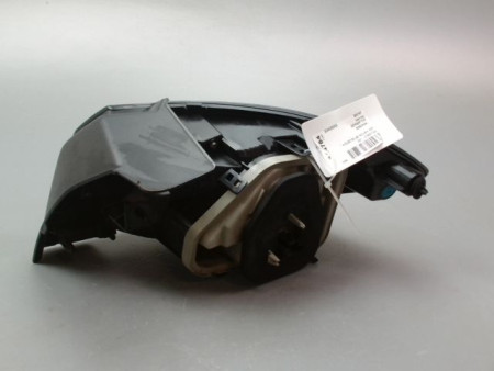 FEU ARRIERE GAUCHE  PEUGEOT 208 2012-...