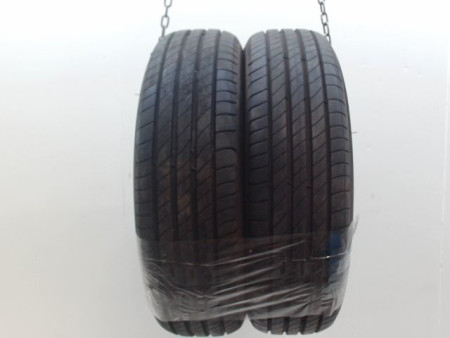 Paire de pneus MICHELIN PRIMACY 4 165 65 15 81 T