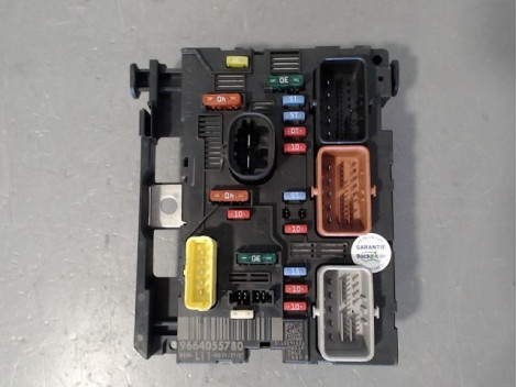 BOITE A FUSIBLES PEUGEOT 207 2006-2013