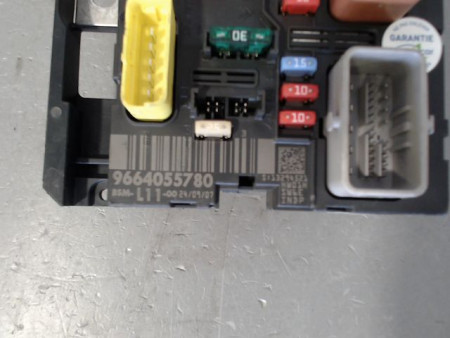 BOITE A FUSIBLES PEUGEOT 207 2006-2013
