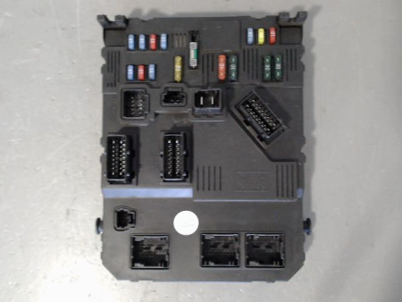 BOITIER GESTION HABITACLE PEUGEOT 206 1998-2009