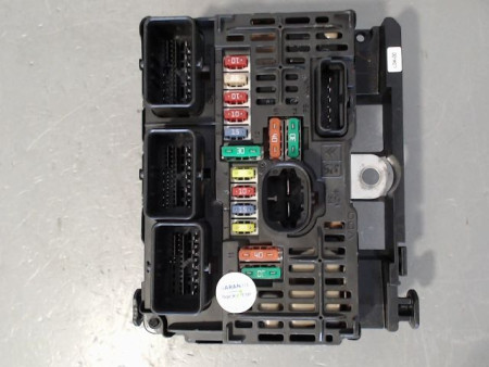 BOITE A FUSIBLES CITROEN C4 I Phase 1 2004-2008
