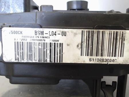 BOITE A FUSIBLES CITROEN C4 I Phase 1 2004-2008