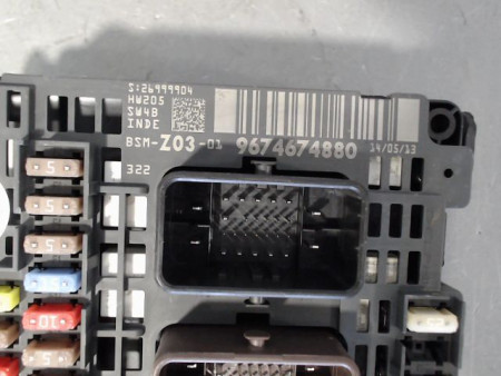 BOITE A FUSIBLES CITROEN C4 PICASSO