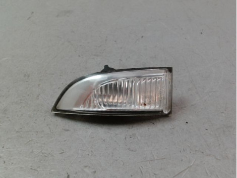 REPETITEUR RETROVISEUR GAUCHE RENAULT SCENIC MONOSP. III Phase 2 2011-2013