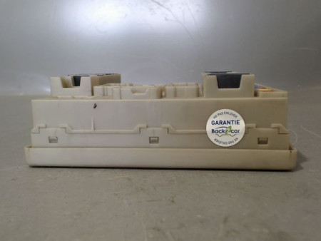 BOITE A FUSIBLES RENAULT CLIO III Phase 2 2009-2014