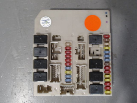 BOITE A FUSIBLES RENAULT MODUS Phase 1 2004-2007