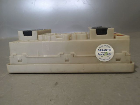 BOITE A FUSIBLES RENAULT CLIO III Phase 1 2005-2009