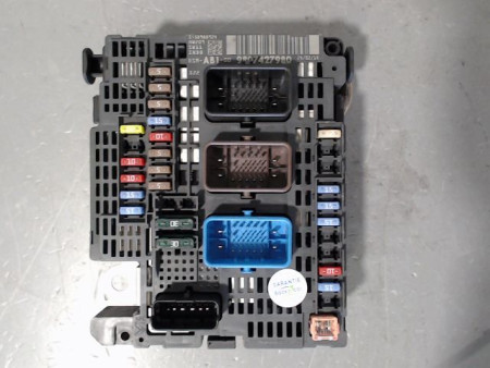 BOITE A FUSIBLES CITROEN C4 II Phase 1 (B71) 2010-2015