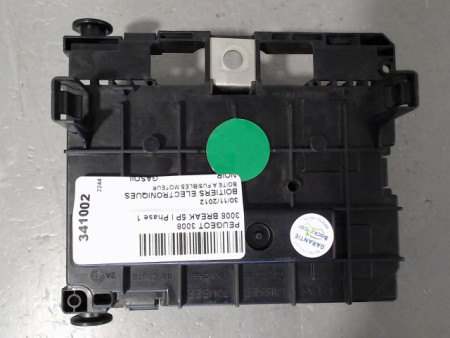 BOITE A FUSIBLES PEUGEOT 3008 BREAK I Phase 1 2009-2013