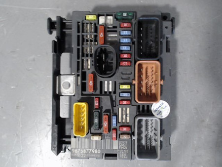 BOITE A FUSIBLES CITROEN GRAND C4 PICASSO MONOSP. I LONG 2006-2013