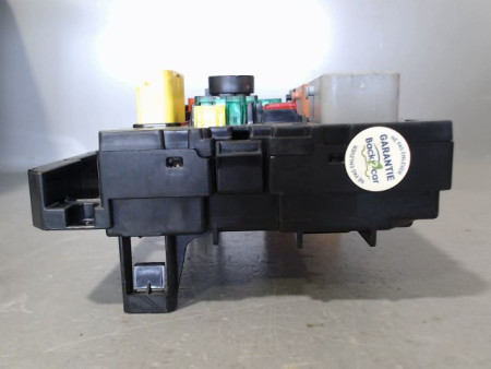 BOITE A FUSIBLES PEUGEOT 207 2006-2013