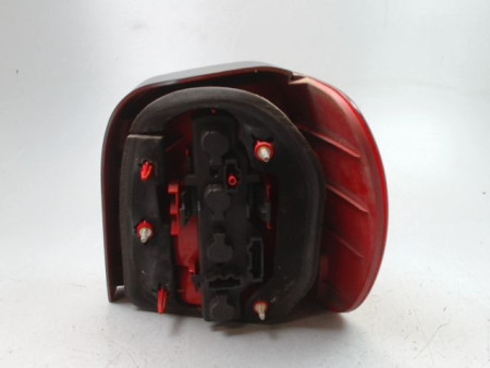 FEU ARRIERE GAUCHE  VOLKSWAGEN POLO III Phase 2 (6N) 1999-2001