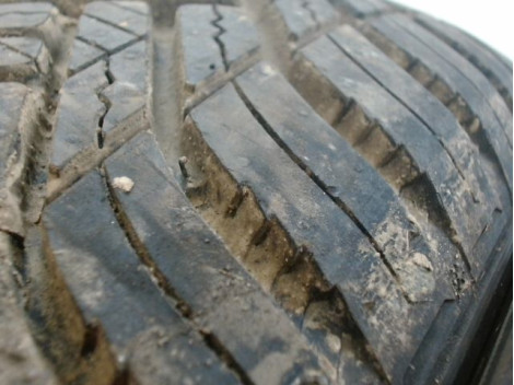 Paire de pneus HANKOOK KINERGY 4S 165 60 15 77 H