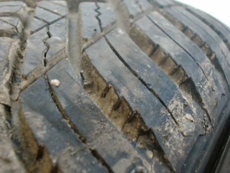 Paire de pneus HANKOOK KINERGY 4S 165 60 15 77 H