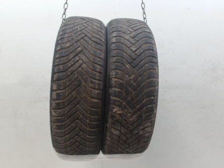 Paire de pneus HANKOOK KINERGY 4S 165 60 15 77 H