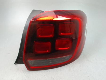 FEU ARRIERE DROIT DACIA SANDERO II Phase 1 2012-...
